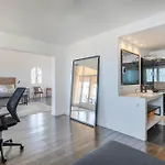 Almela's Villa Santa Pola